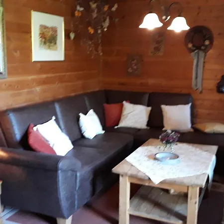 Komfortables-ferienblockhaus-nr-27-56-qm-bis-4-personen-viechtach-jaegerpark * Viechtach