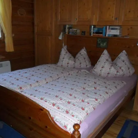 Komfortables-ferienblockhaus-nr-27-56-qm-bis-4-personen-viechtach-jaegerpark 別荘